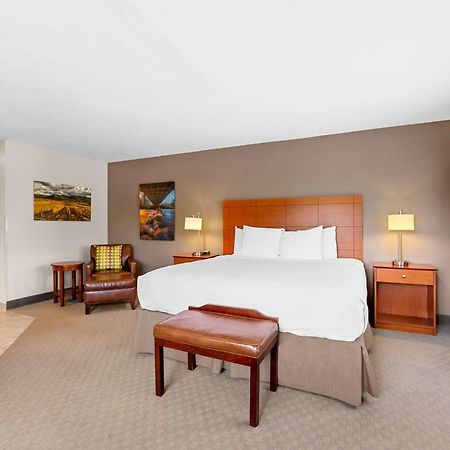 Best Western Inn At The Rogue Rogue River Экстерьер фото