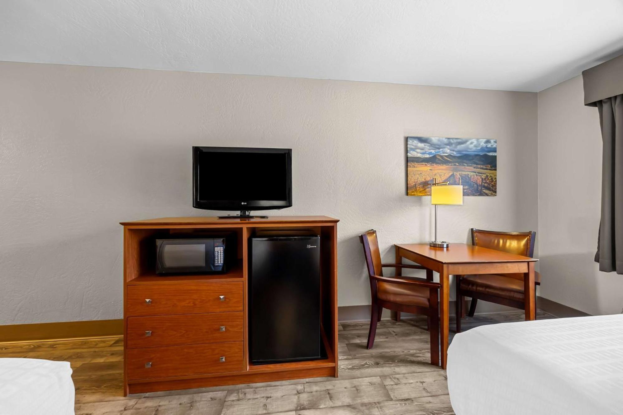 Best Western Inn At The Rogue Rogue River Экстерьер фото